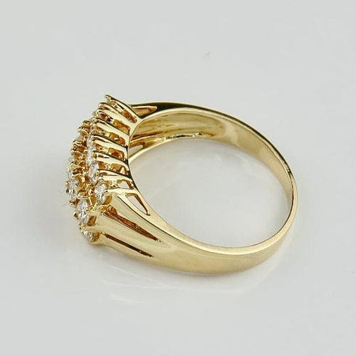 Bague 56 Bague cocktail en or jaune 750 pavée de trois rangées de diamants 58 Facettes 1828