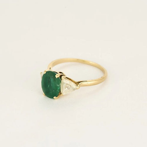 Bague 61 Bague solitaire en or jaune 18K avec émeraude et diamants trillion 58 Facettes LEN1849X3