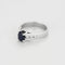 Bague 52 Bague jonc en or blanc 18K avec saphir 0,70 ct et diamants 58 Facettes DIE1709