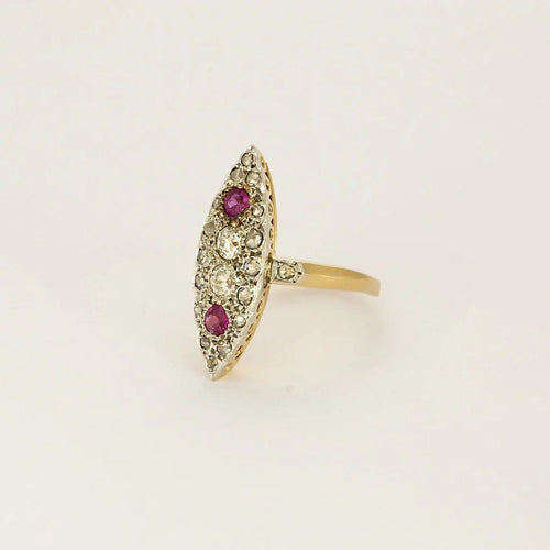Bague 42.5 Bague marquise en or jaune et or blanc 18K avec diamants et saphirs roses 58 Facettes HOU5528