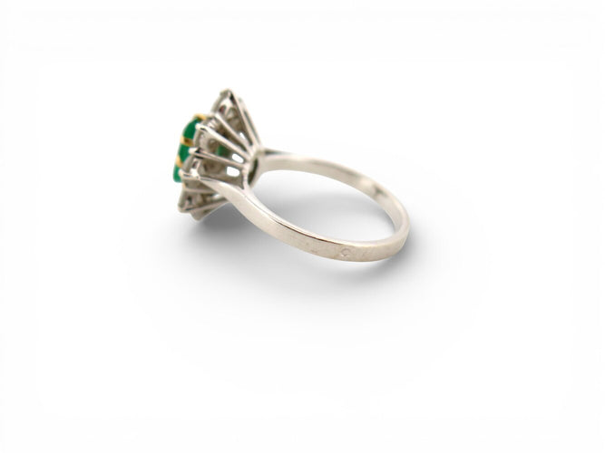 Bague 51 Bague marguerite T51 en or blanc 18k avec émeraude et diamants 58 Facettes 272543