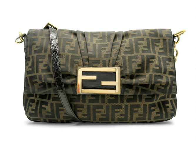 sac a main FENDI baguette 8bt163 toile logo monogramme zucca bandouliere 58 Facettes 271140