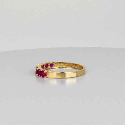 Bague 54 Bague vintage en or jaune 14 carats et rubis 58 Facettes 2601099