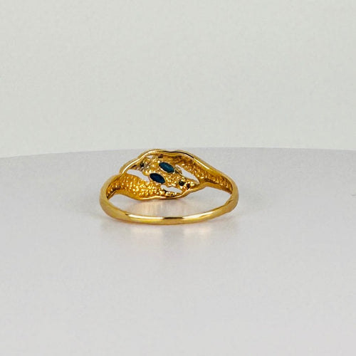 Bague 53 Bague vintage en or jaune 18k avec saphirs marquise et diamants 58 Facettes 2601005
