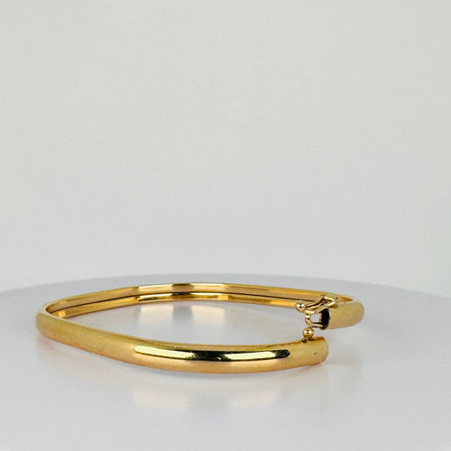 Bracelet Bracelet jonc carré vintage en or jaune 14 carats 58 Facettes 2508004