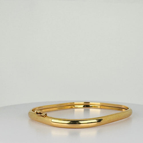 Bracelet Bracelet jonc carré vintage en or jaune 14 carats 58 Facettes 2508004