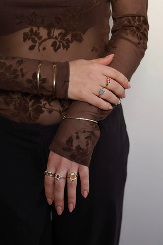 Bracelet Bracelet jonc carré vintage en or jaune 14 carats 58 Facettes 2508004