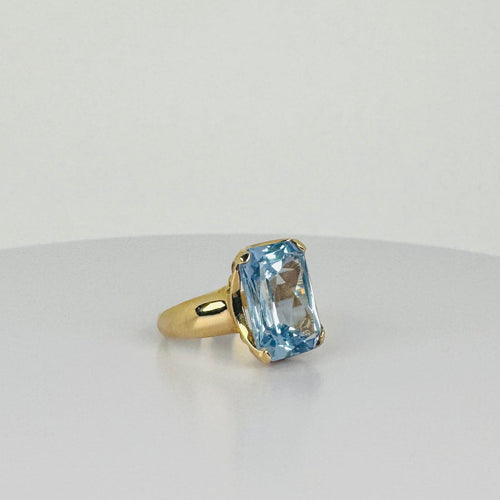 Bague 56 Bague vintage en or jaune 18 carats avec topaze bleue 58 Facettes 2501010