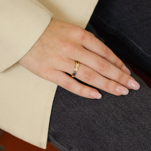 Bague 52 Bague vintage en or jaune 18 carats avec diamants et saphirs 58 Facettes 2310016