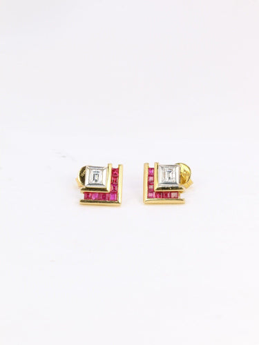 Boucles d'oreilles Boucles d’oreilles diamants taille emeraude rubis calibres 58 Facettes 948