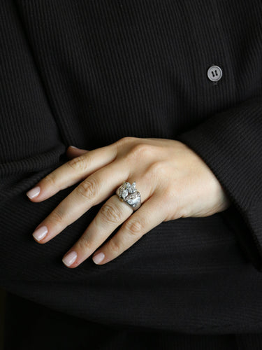 Bague 53.5 Bague fleur vintage en or blanc et rose 18 carats, diamants 58 Facettes 1211.9