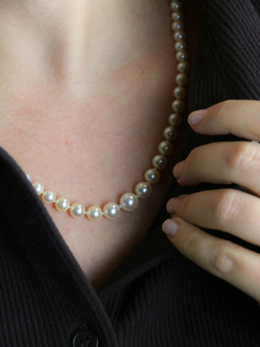Collier Boucheron - Collier de perles de culture, fermoir en or blanc 18 carats 58 Facettes 1205.6
