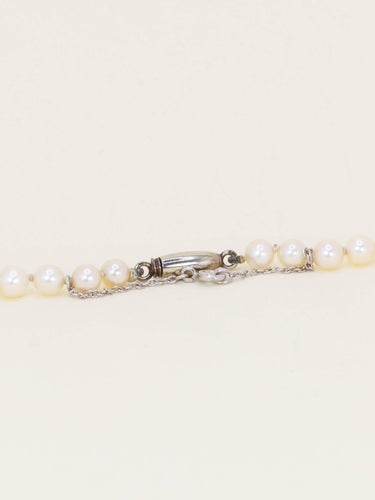 Collier Boucheron - Collier de perles de culture, fermoir en or blanc 18 carats 58 Facettes 1205.6