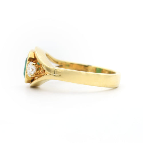 Bague Bague en or jaune 18 ct avec émeraude de Zambie 1,38 ct et diamants 58 Facettes 10519
