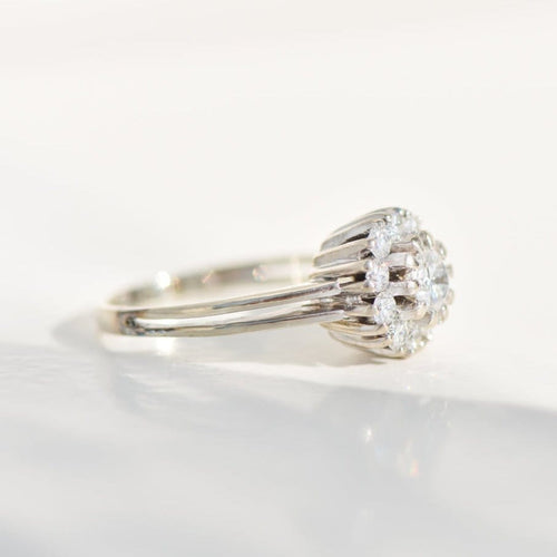 Bague 52 Bague entourage en or blanc 14K avec 11 diamants (0,70 ct) 58 Facettes 3230-10
