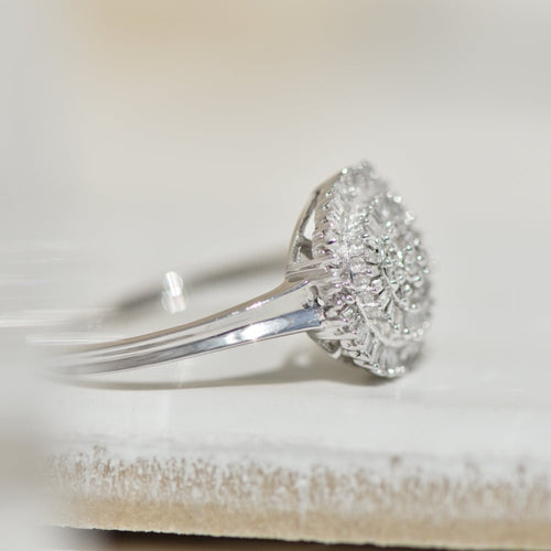 Bague 60 Bague en or blanc 14 carats avec 85 diamants (1,70 ct) 58 Facettes 3230-2