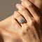 Bague 51 Bague Mid-Century en or blanc 14 carats avec 13 diamants 58 Facettes 3229-10