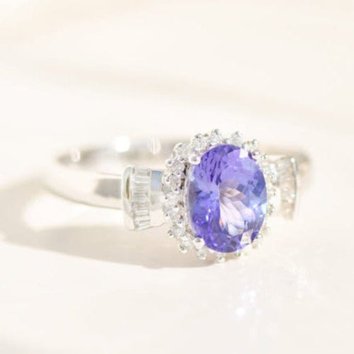 Bague 57 Bague entourage - Bague en or blanc 18 carats avec tanzanite et diamants 58 Facettes 3230-3