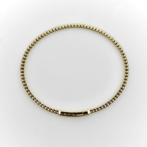 Bracelet Bracelet jonc flexible en or 14 carats et diamants 58 Facettes A2002R
