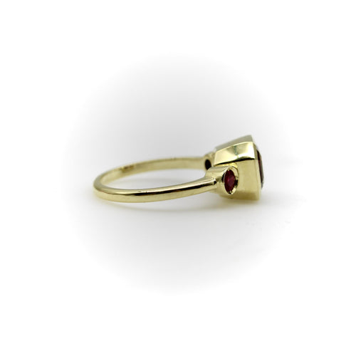Bague Signature - Bague trois pierres en or 18 carats tourmaline et rubis 58 Facettes A2002S