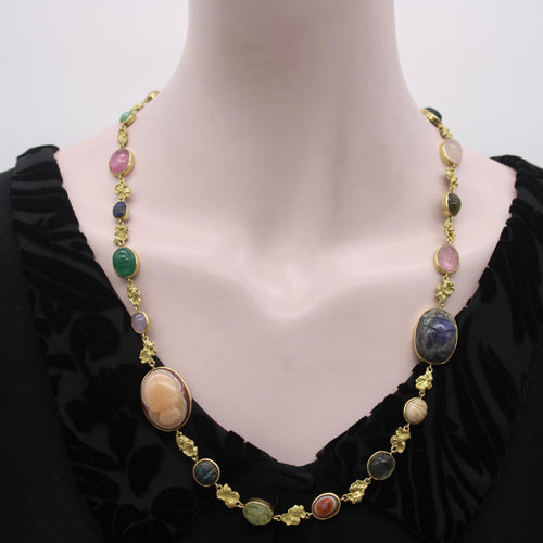 Collier Collier vintage - Scarabées style revival égyptien en or 18 carats 58 Facettes A20034