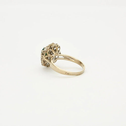 Bague 55 Bague motif floral en platine et or gris avec diamants et émeraude 58 Facettes 240356