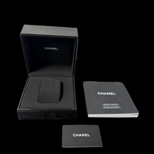 Montre Chanel J12 - Montre femme 33 mm en céramique blanche 58 Facettes MT44249