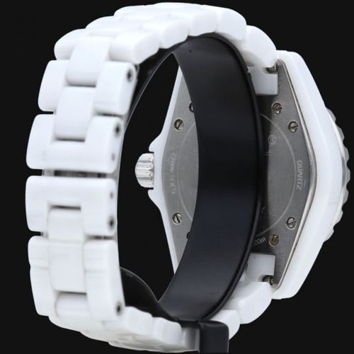 Montre Chanel J12 - Montre femme 33 mm en céramique blanche 58 Facettes MT44249