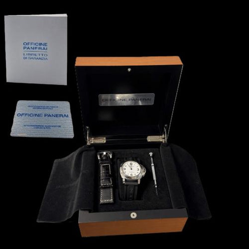 Montre Panerai Luminor Marina - Montre homme en acier 44 mm 58 Facettes MT44590