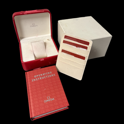 Montre Omega Speedmaster Date - Montre homme automatique en acier 40 mm 58 Facettes MT41420