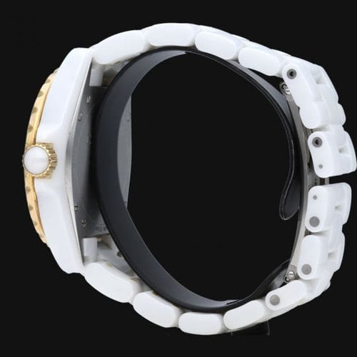 Montre Chanel J12 - Montre 38 mm en céramique avec cadran diamants 58 Facettes MT44652
