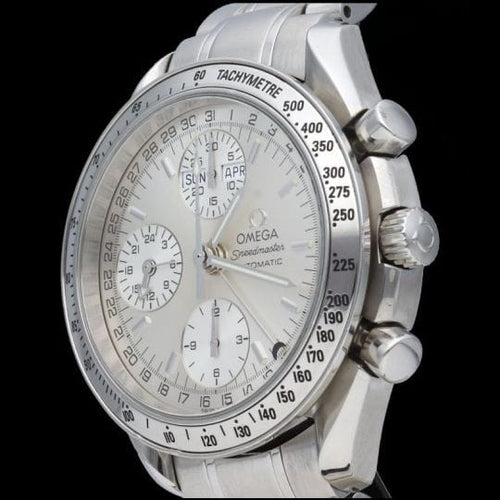 Montre Omega Speedmaster - Montre chronographe Day-Date en acier 58 Facettes MT44220