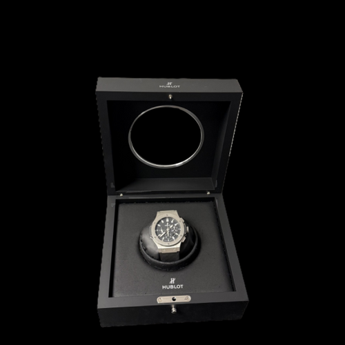 Montre Hublot Big Bang - Montre homme 44 mm en acier 58 Facettes MT40208