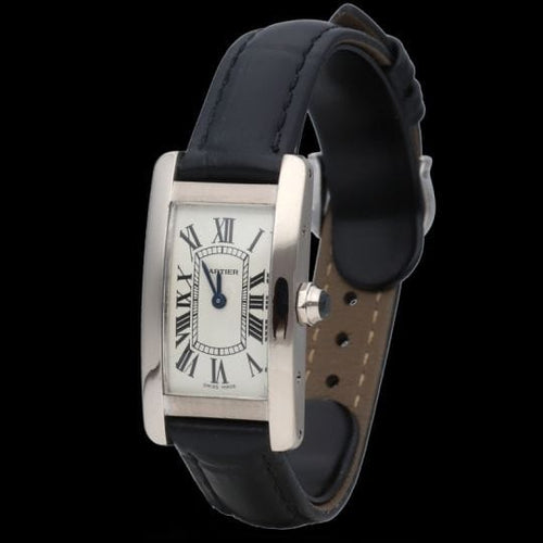 Montre Cartier Tank Américaine - Montre femme en or blanc 58 Facettes MT38944