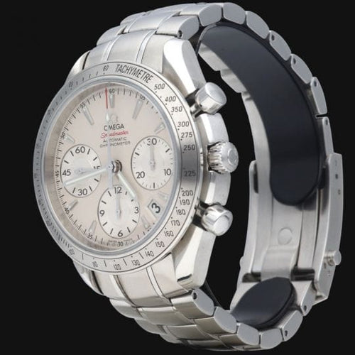 Montre Omega Speedmaster Date - Montre chronographe automatique en acier 58 Facettes MT41422