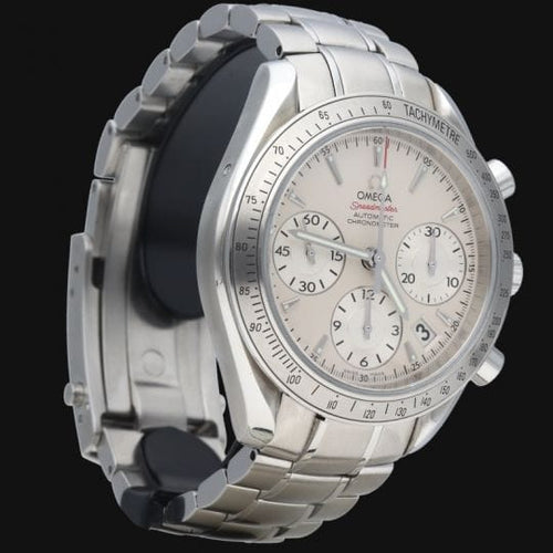 Montre Omega Speedmaster Date - Montre chronographe automatique en acier 58 Facettes MT41422