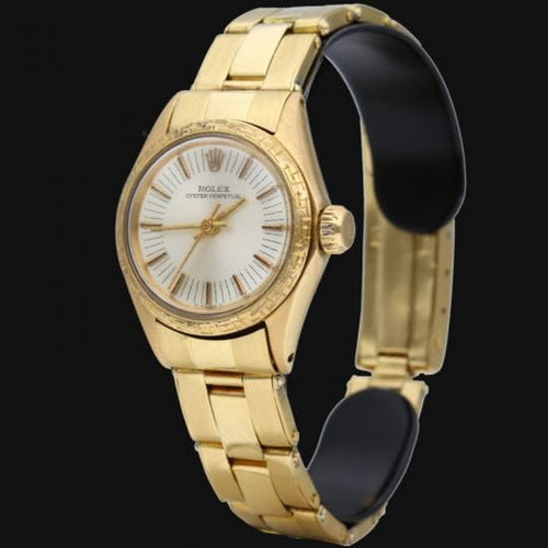 Montre Rolex Oyster Perpetual - Montre femme en or jaune 25 mm 58 Facettes MT42354