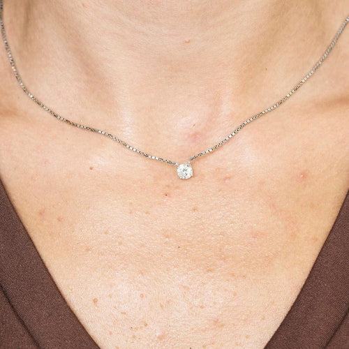 Collier Collier en or blanc et diamant 58 Facettes 240369-1