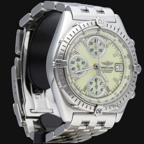 Montre Breitling Chronomat - Montre chronographe automatique acier 39 mm 58 Facettes MT42006