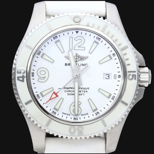 Montre Breitling Superocean - Montre automatique 42 mm 58 Facettes MT43154