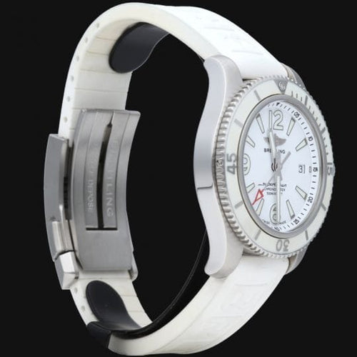Montre Breitling Superocean - Montre automatique 42 mm 58 Facettes MT43154