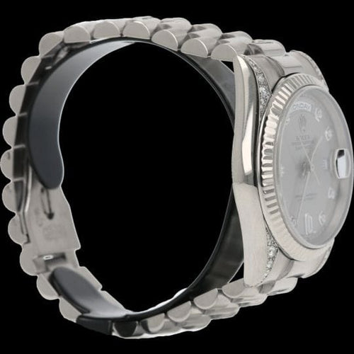 Montre Rolex Day-Date 36 - Montre en or blanc 58 Facettes MT43183