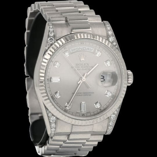 Montre Rolex Day-Date 36 - Montre en or blanc 58 Facettes MT43183