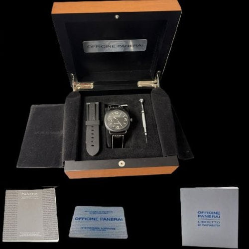 Montre Panerai Luminor Base - Montre homme en céramique 45 mm 58 Facettes MT43520
