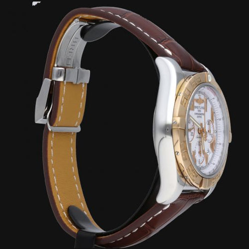 Montre Breitling Chronomat 44 B01 - Montre chronographe en or rose et acier 58 Facettes MT43474