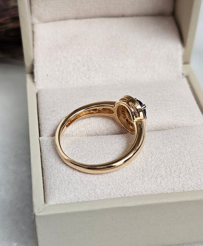 Bague 53 Bague saphir et diamants en or jaune 18 carats 58 Facettes 709