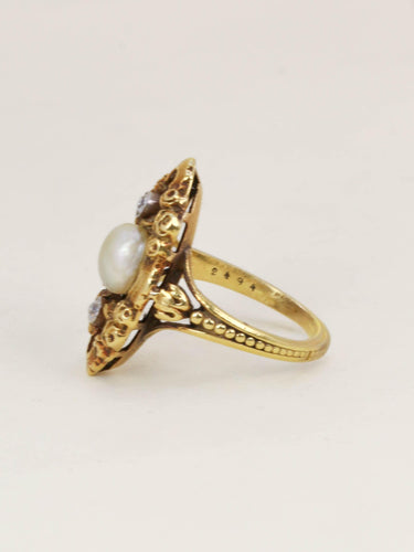 Bague 47 Bague marquise Art Nouveau or jaune perle fine diamants 58 Facettes 1260