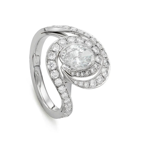 Bague Bague halo en platine avec diamant ovale 1,77 ct 58 Facettes VI-0016