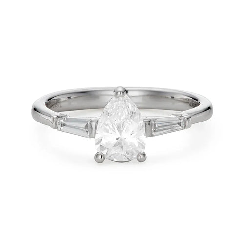 Bague 50 Bague solitaire diamant taille poire en or blanc 18 ct 58 Facettes VI-0014