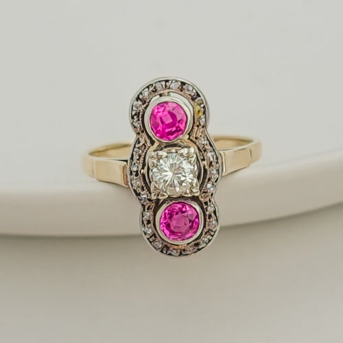 Bague 55 Bague trilogie Art déco en or jaune 585 avec diamant et rubis 58 Facettes 3136